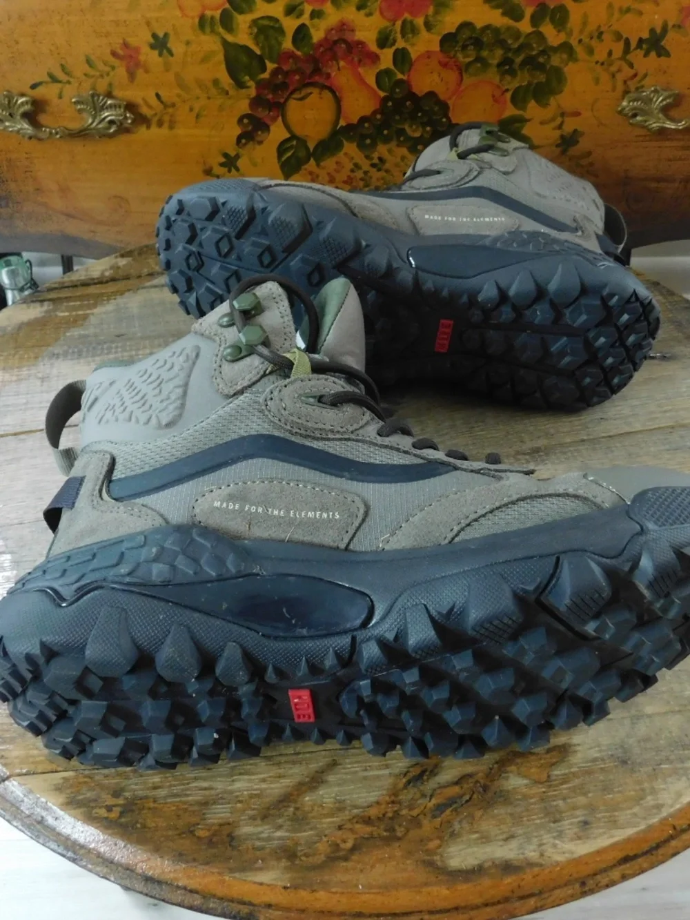 Vans MTE Gore Tex Boots Mens Size 6.5